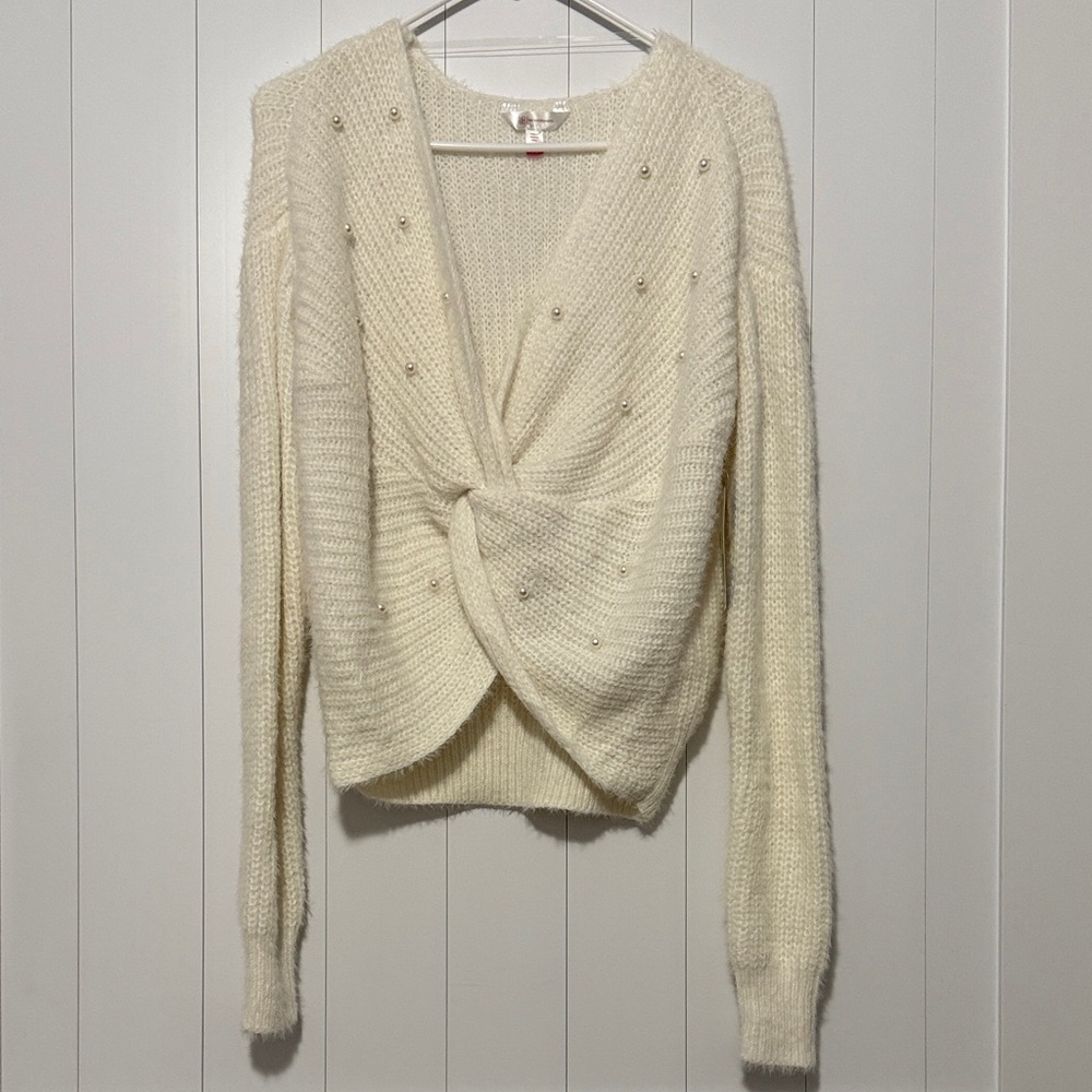NWTs No Boundaries Cream Sweater with Pearl Accents